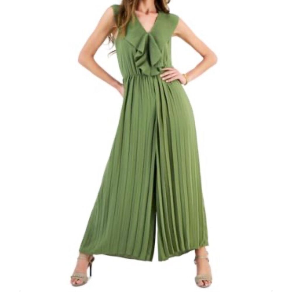 Tahari Women’s Forest Grass Sleeveless Pleated Wide Leg Jumpsuit Sz M NEW